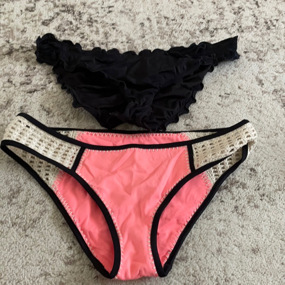 Bikini bottoms